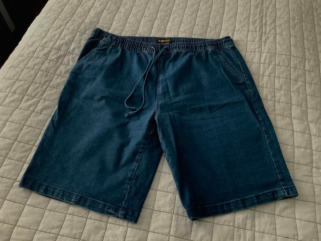 ZGS. Heren korte spijkerbroek. Merk Atlas for Men. Maat 2 XL, Kleding | Heren, Grote Maten, Ophalen of Verzenden, Zo goed als nieuw