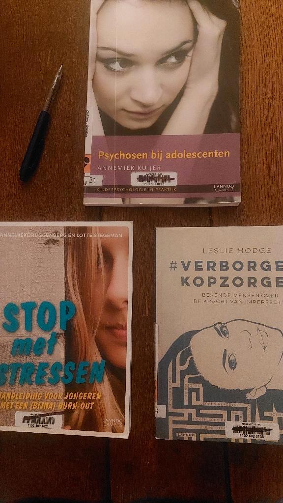 STOP MET STRESSEN+ verborgen kopzorgen+ PSYCHOSEN bij, Boeken, Psychologie, Gelezen, Persoonlijkheidsleer, Ophalen of Verzenden