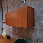 Strakke vintage zwevende wandkast teakhouten kast dressoir, Verzenden