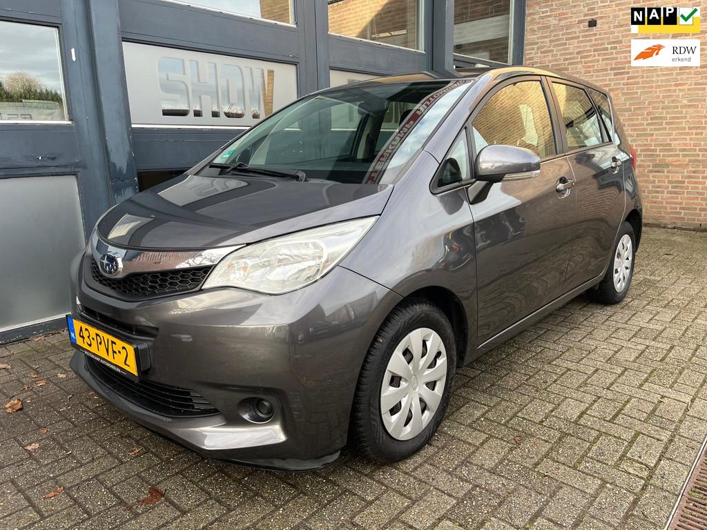 Subaru Trezia 1.3 Comfort/ Toyota Versus S, 2e eigenaar, Auto's, Voorwielaandrijving, Euro 5, Trezia, Bedrijf