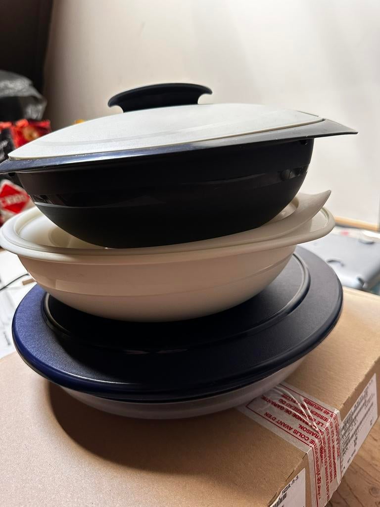 Drie soorten schalen, Ophalen, Zo goed als nieuw, Schaal
