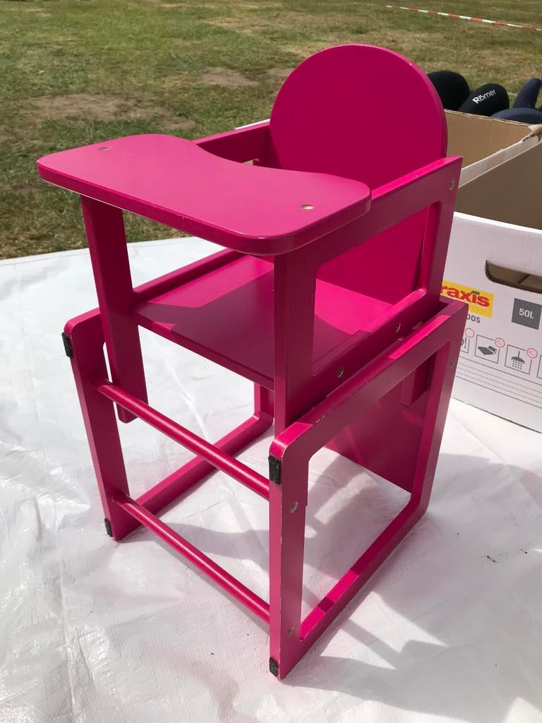 Poppenstoel, Kinderen en Baby's, Kinderkamer | Tafels en Stoelen, Ophalen, Zo goed als nieuw, Tafel(s) en Stoel(en)