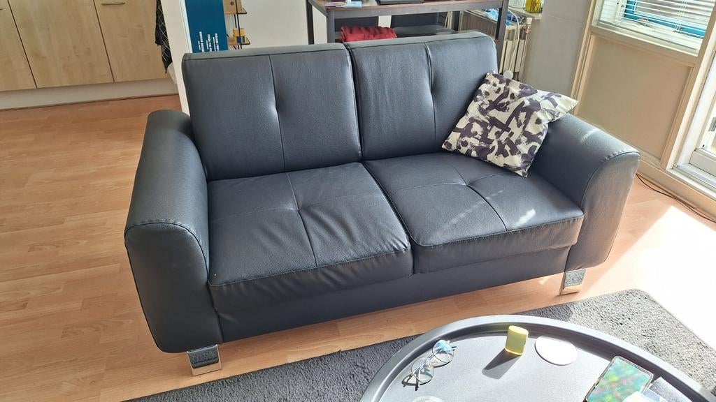 ZGAN 2 zits bank, Huis en Inrichting, Banken | Bankstellen, Ophalen, Tweepersoons, 75 tot 100 cm, Zo goed als nieuw