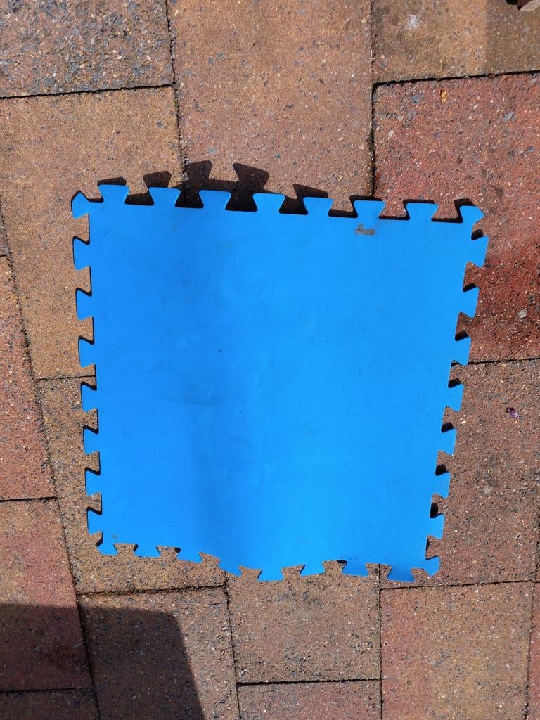 Te koop:  15st zwembadtegels 50x50cm, Tuin en Terras, Zwembad-toebehoren, Ophalen