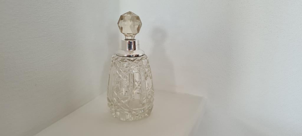 Antieke Kristallen Parfumflacon met Zilveren Kraag, Ophalen of Verzenden