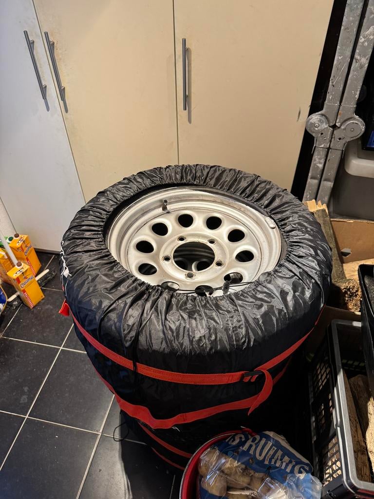 5 orginele stalen suzuki jimny velgen met zomer banden, Ophalen