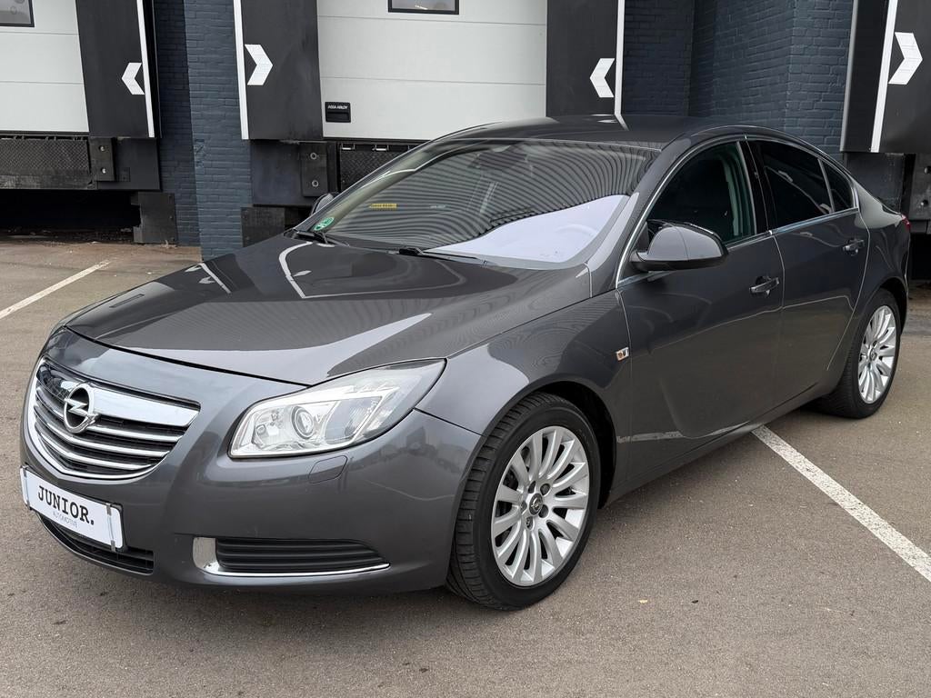 Opel Insignia 2.0 T Edition AUTOMAAT/LEDER/CAMERA/STOELVERWA, Auto's, Opel, Gebruikt, Zwart, 4 cilinders, Bedrijf