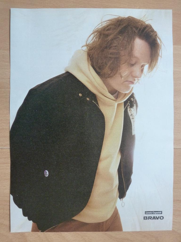 Poster van Lewis Capaldi uit Duits tijdschrift Bravo, Ophalen of Verzenden, Nieuw, A4 of kleiner, Muziek
