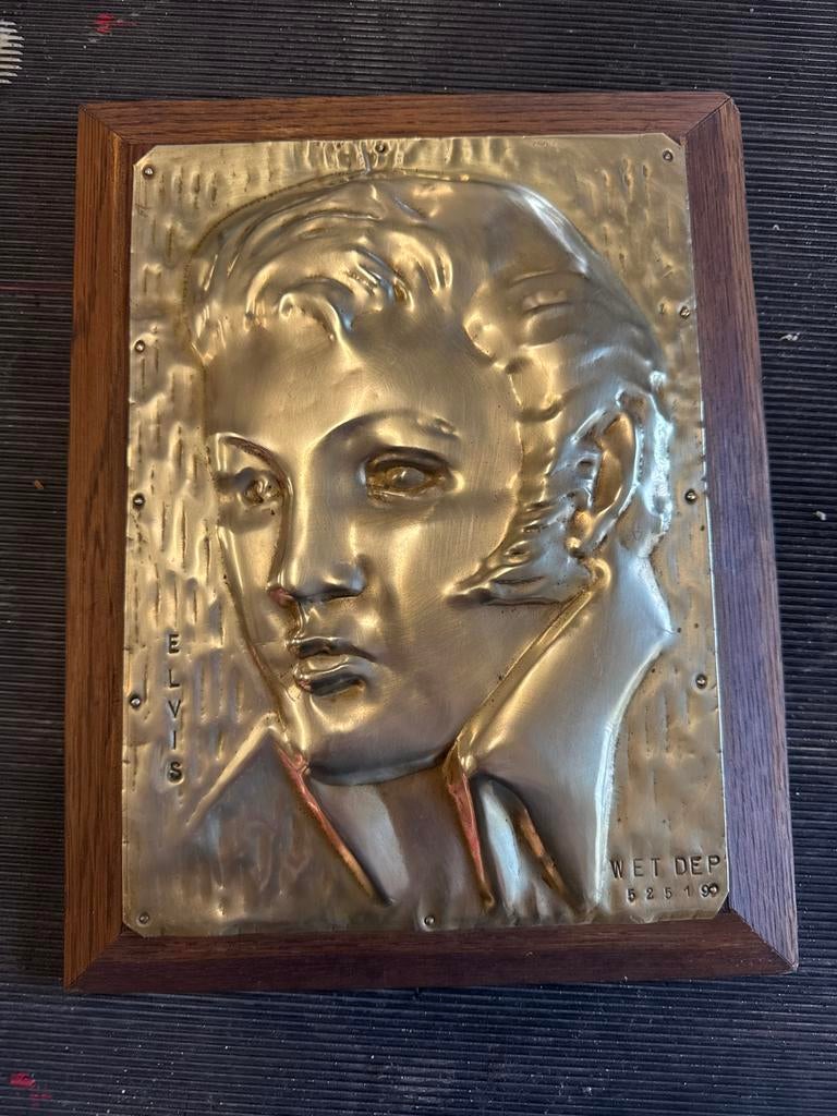 Vintage Koperen Elvis Presley Plaat op Houten Paneel, Antiek en Kunst, Ophalen
