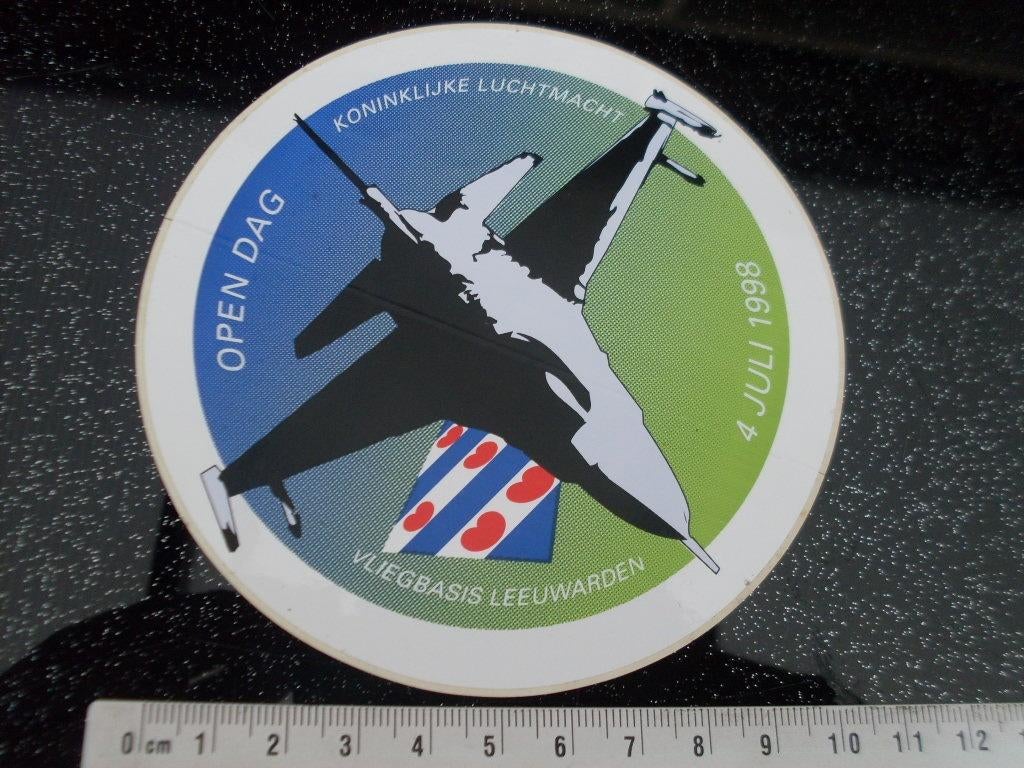 sticker vliegbasis leeuwarden KLu open dag 1998 leger, Verzamelen, Verzenden, Zo goed als nieuw, Bedrijf of Vereniging