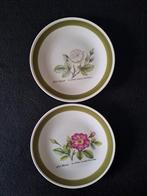 2 Porseleinen gebaksbordjes Rosier, P.J Redouté, Ophalen of Verzenden, Porselein, Overige stijlen, Bord(en)
