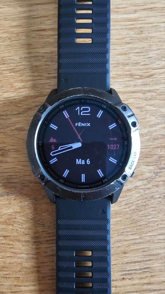 Garmin Fenix 6X PRO - Lichte gebruikssporen, werkt perfect, Sieraden, Tassen en Uiterlijk, Sporthorloges, Gebruikt, Zwart, Garmin