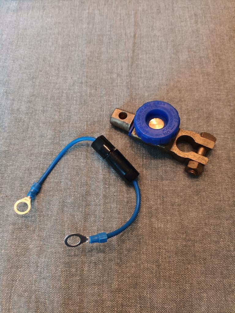 Accu schakelaar, Auto-onderdelen, Accu's en Toebehoren, Oldtimer onderdelen, Overige automerken, Volvo, Universele onderdelen