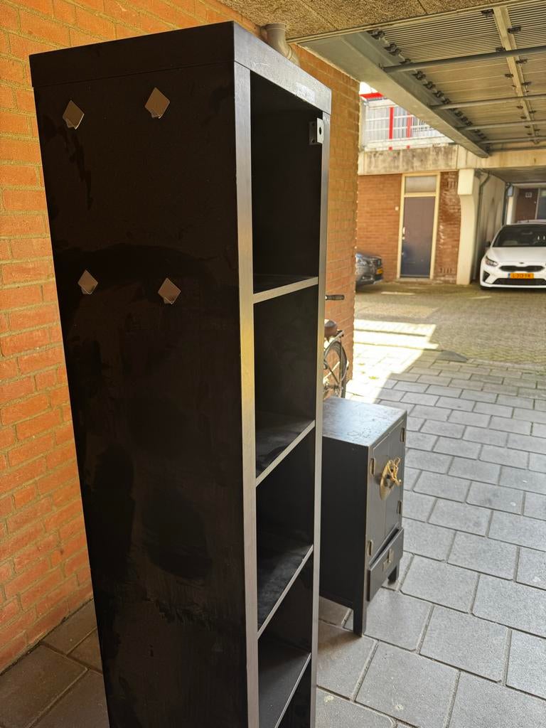 Kallax kast met 5 vakken, Ophalen, Met plank(en), Minder dan 50 cm, Gebruikt