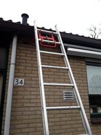Ladder Aluminium met afstandhouder, 12 sporten., Ophalen, Zo goed als nieuw, Ladder, 2 tot 4 meter