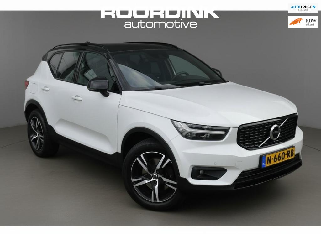 Volvo XC40 T4 190 PK| R-Design|Trekhaak 2000 kg!, Automaat, Wit, 14 km/l, Bedrijf
