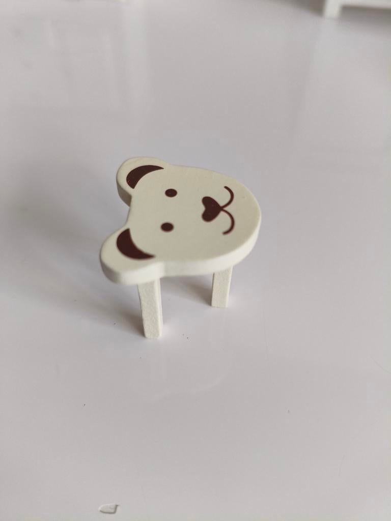 Poppenhuis krukje in de vorm van een beertje, Ophalen