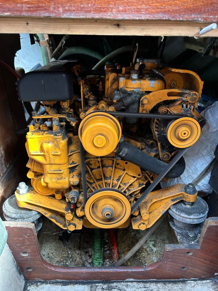 Vetus Motorblok - Betrouwbare Diesel Binnenboordmotor, Ophalen of Verzenden, Gebruikt