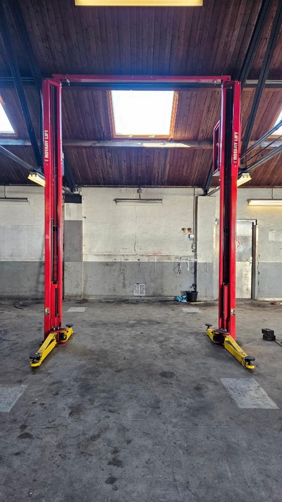 2 koloms hefbrug autobrug Rotary SPOA3 TS 3000Kg 2008, Auto diversen, Overige Auto diversen, Ophalen