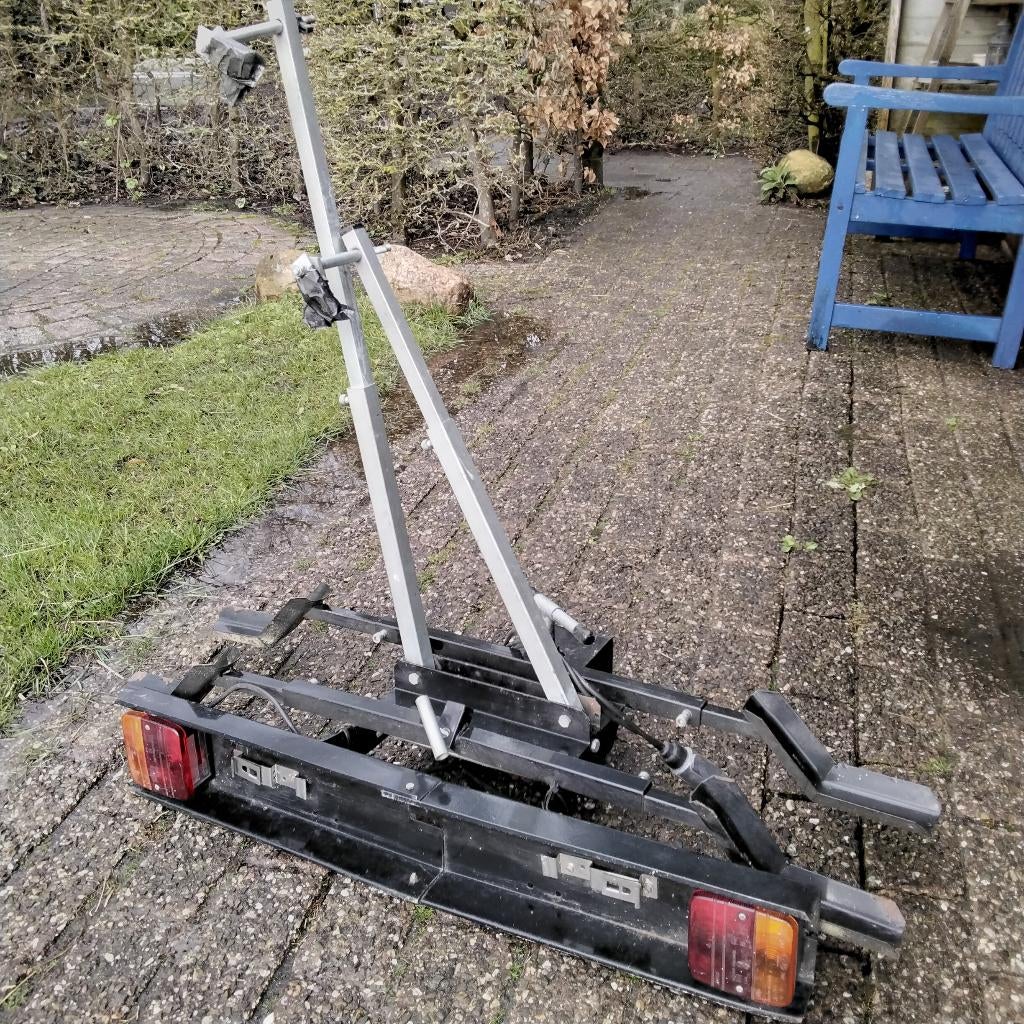 Fietsendrager, Ophalen, 2 fietsen, Gebruikt, Trekhaakdrager