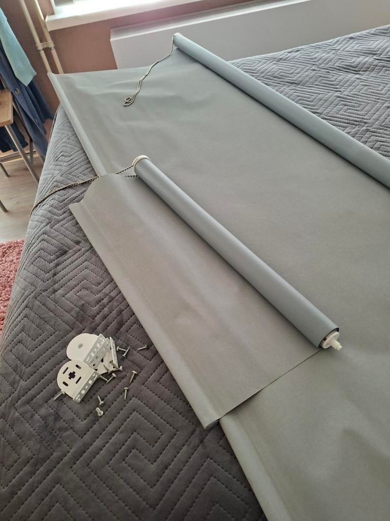 Tka.2 verduisterende rolgordijnen, Ophalen, Zo goed als nieuw, 150 tot 200 cm