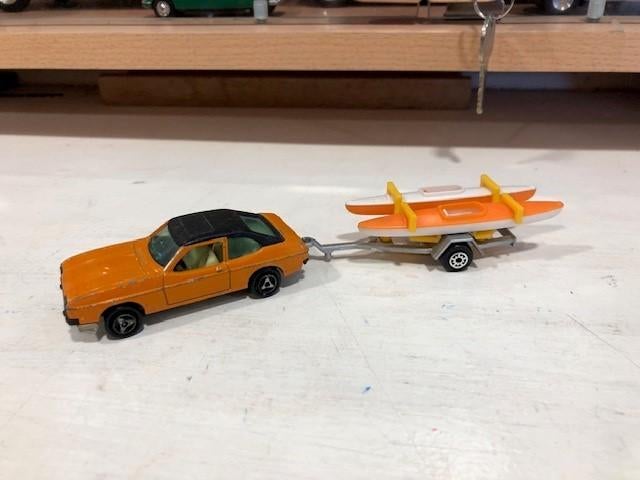 1:64 Ford Capri MK II Met trailer en Kano' s Majorette, Ophalen of Verzenden, Gebruikt, Auto