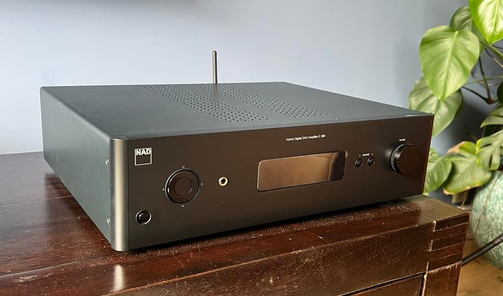 NAD C399 + BluOS module | Nieuwstaat | Jan 2026 | Compleet, Ophalen of Verzenden, Zo goed als nieuw, Overige merken