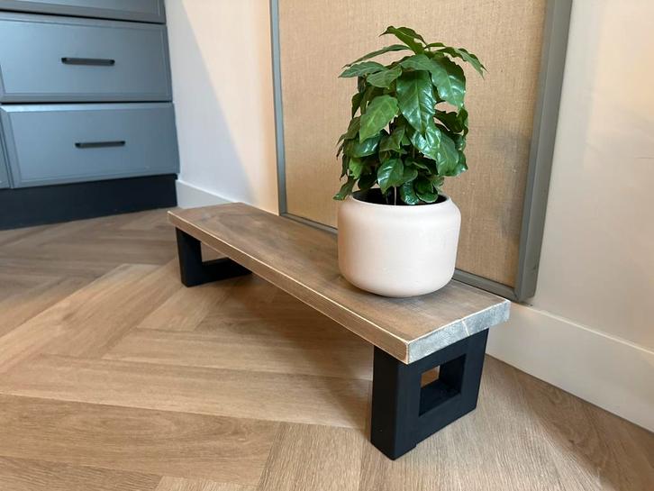 Nieuw houten vensterbank bankje met houten poten 80x20x18, Huis en Inrichting, Krukjes, Nieuw, Hout, Ophalen of Verzenden