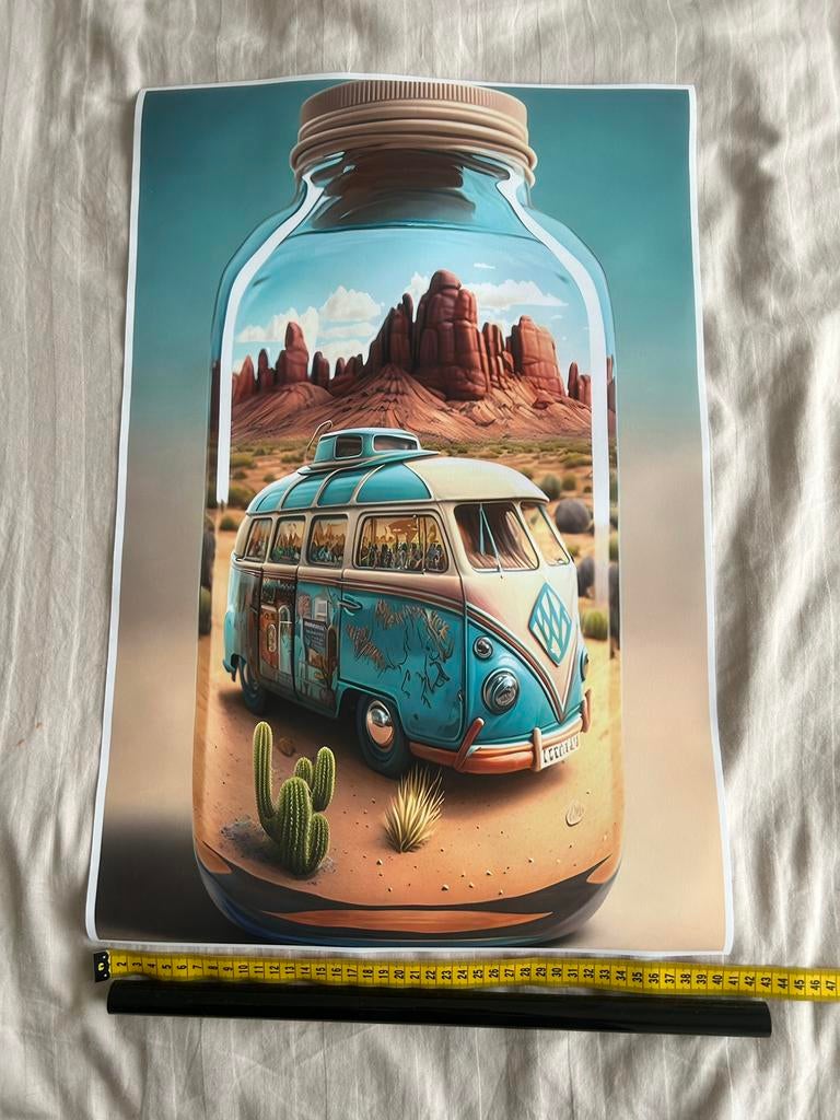 Vw busje mini fan poster in een flesje 60 bij 41, Ophalen of Verzenden, Nieuw, Minder dan 50 cm, Foto of Poster