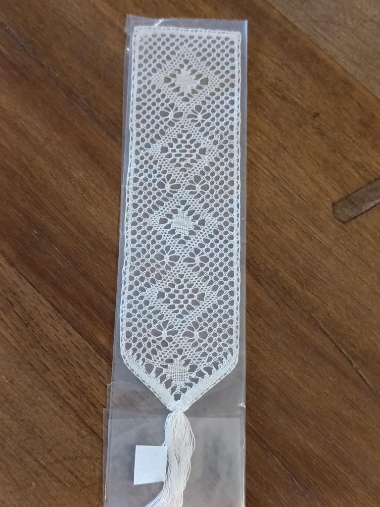 Nieuwe gekantkloste boekenlegger - Handgemaakt, Ophalen of Verzenden, Nieuw