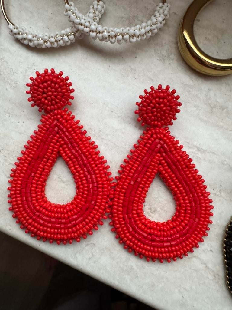 Paulie Pocket oorbellen, Sieraden, Tassen en Uiterlijk, Oorbellen, Ophalen of Verzenden, Zo goed als nieuw, Rood, Overige materialen