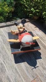 Mickey Mouse kunststof vliegtuig 70x65cm, Ophalen, Mickey Mouse, Gebruikt, Beeldje of Figuurtje