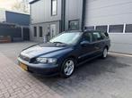 Volvo V70 2.4 5DRS|Clima|Stoelverwarming|Cruise Controle|tre, Voorwielaandrijving, Stoelverwarming, Zwart, Leder en Stof