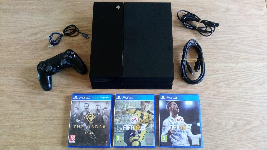 Playstation 4 Console + Controller & Games, Spelcomputers en Games, Games | Sony PlayStation 4, Gebruikt, Overige genres, 1 speler