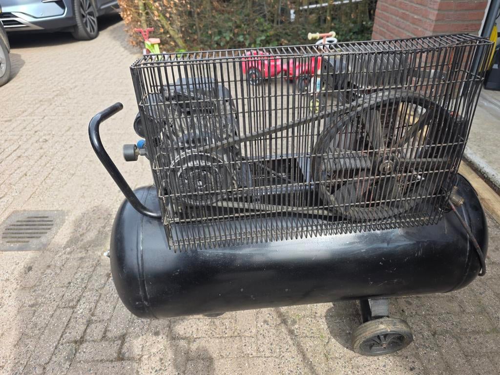 Ferm Airmaster 4000 Compressor - Gebruikt, Doe-het-zelf en Verbouw, Ophalen