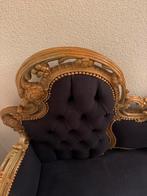 Klassiek houten bankje met zwarte stof, Ophalen