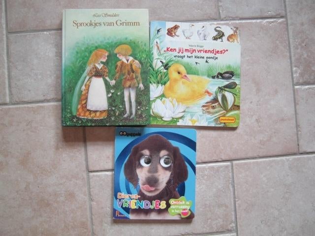 Pakket Sprookjes / Oogjes 4051 --Pakket  Boerenkaas en 4637, Verzenden, Gelezen, Fictie algemeen