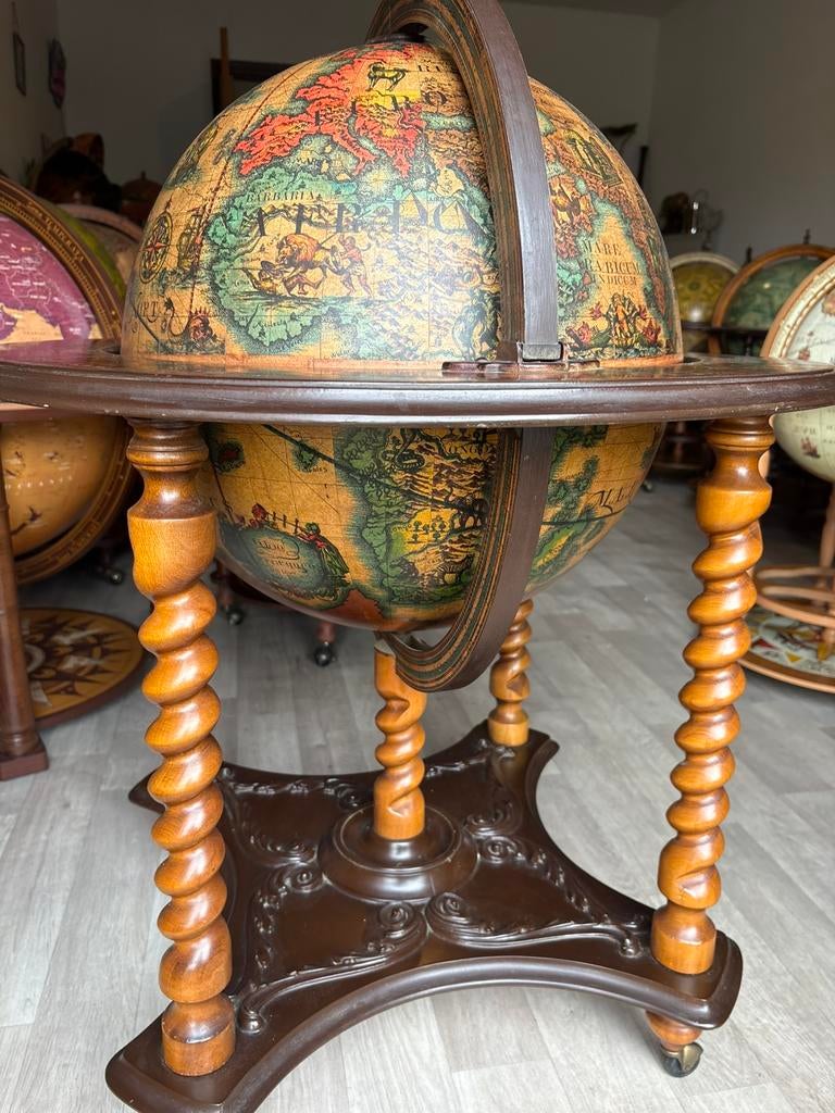 EXCLUSIEVE antieke bar globe globebar wereldbol barglobe, Antiek en Kunst, Ophalen