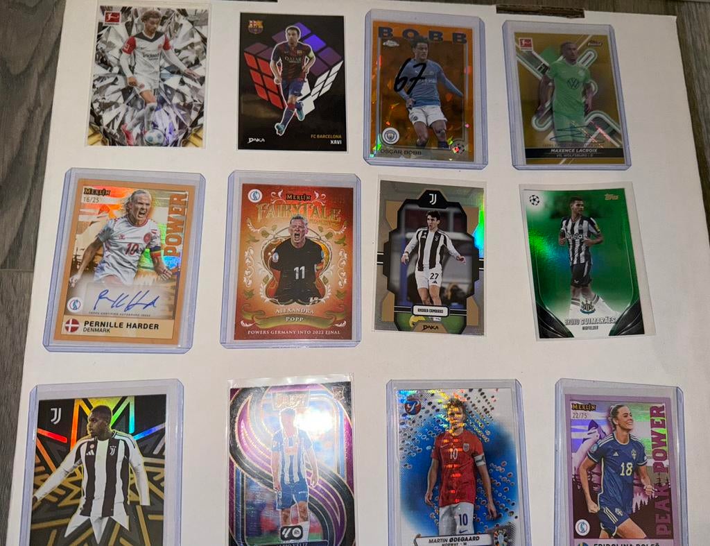 Grote trading card lot autos, numbered, inserts 500+ kaarten, Hobby en Vrije tijd, Stickers en Plaatjes, Zo goed als nieuw, Meerdere plaatjes