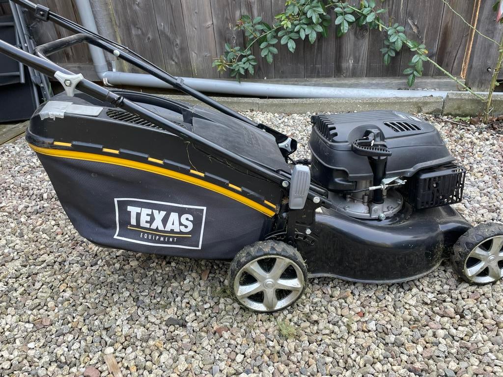 Benzinegrasmaaier, Ophalen of Verzenden, Zo goed als nieuw