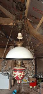 Antieke olie hanglamp met bloemmotief, Antiek en Kunst, Antiek | Lampen, Ophalen