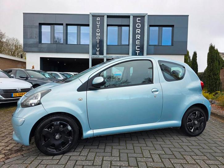 Toyota Aygo 1.0-12V, Auto's, Toyota, Bedrijf, Te koop, Aygo, ABS, Airbags, Airconditioning, Elektrische ramen, Metallic lak, Parkeersensor
