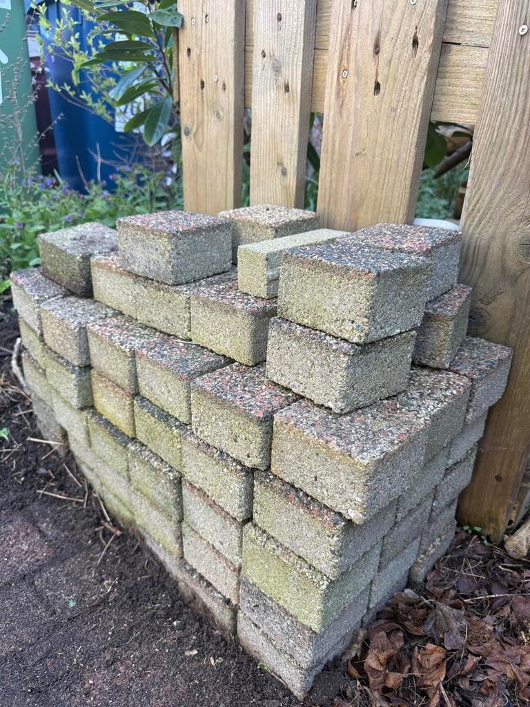Koppelstones, 10x10cm, 104 stuks, Ophalen, Gebruikt, Klinkers, Minder dan 5 m²