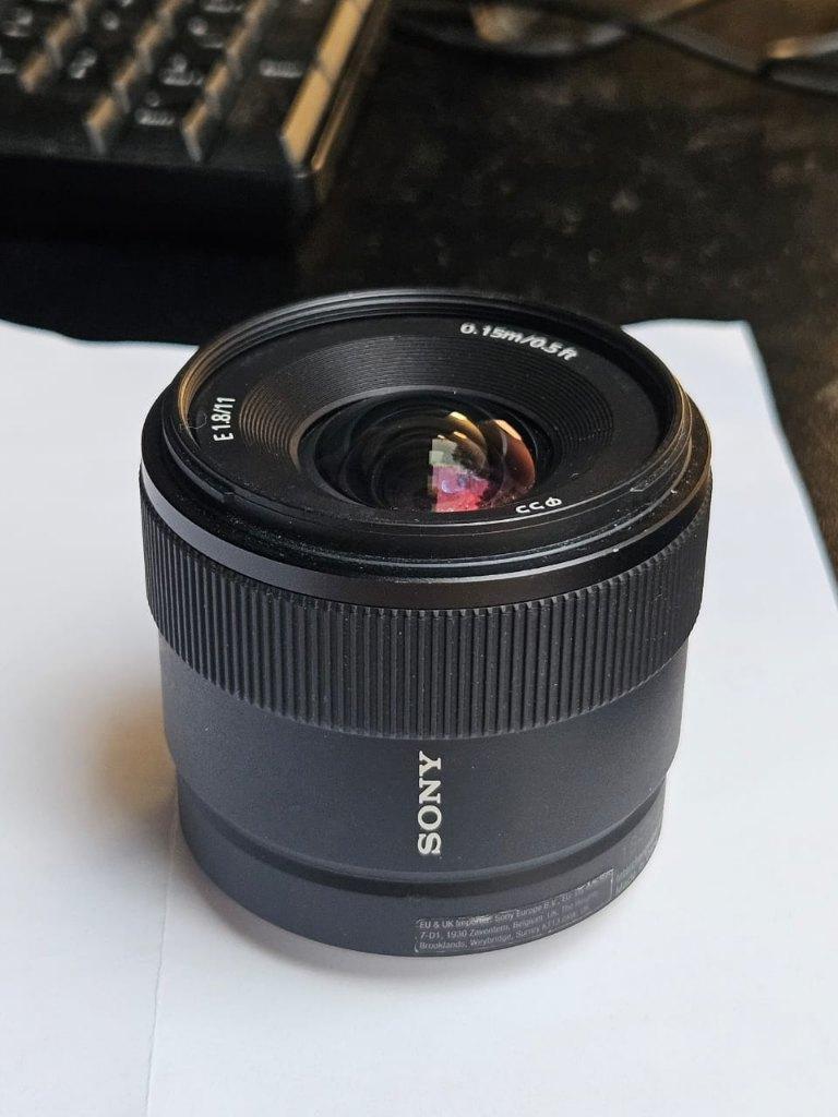 Sony E 11mm f/1.8 (SEL11F18) groothoeklens, Audio, Tv en Foto, Fotografie | Lenzen en Objectieven, Ophalen of Verzenden, Zo goed als nieuw