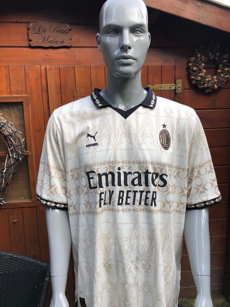 AC Milan Puma Voetbalshirt Pleasures 4e Shirt 2023/2024, Ophalen of Verzenden, Nieuw, Buitenlandse clubs, Shirt