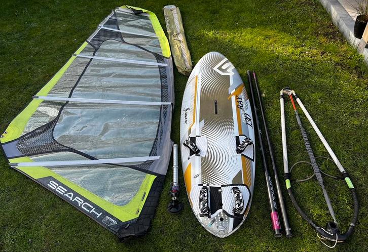 Complete Fanatic Ray 130L carbon freeride set, Watersport en Boten, Windsurfen, Gebruikt, Complete set, Minder dan 250 cm, Met vin(nen)