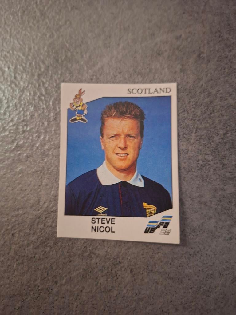 Panini sticker Euro 92 Zweden. Speler Steve Nicol Schotland., Verzenden, Zo goed als nieuw, Sticker
