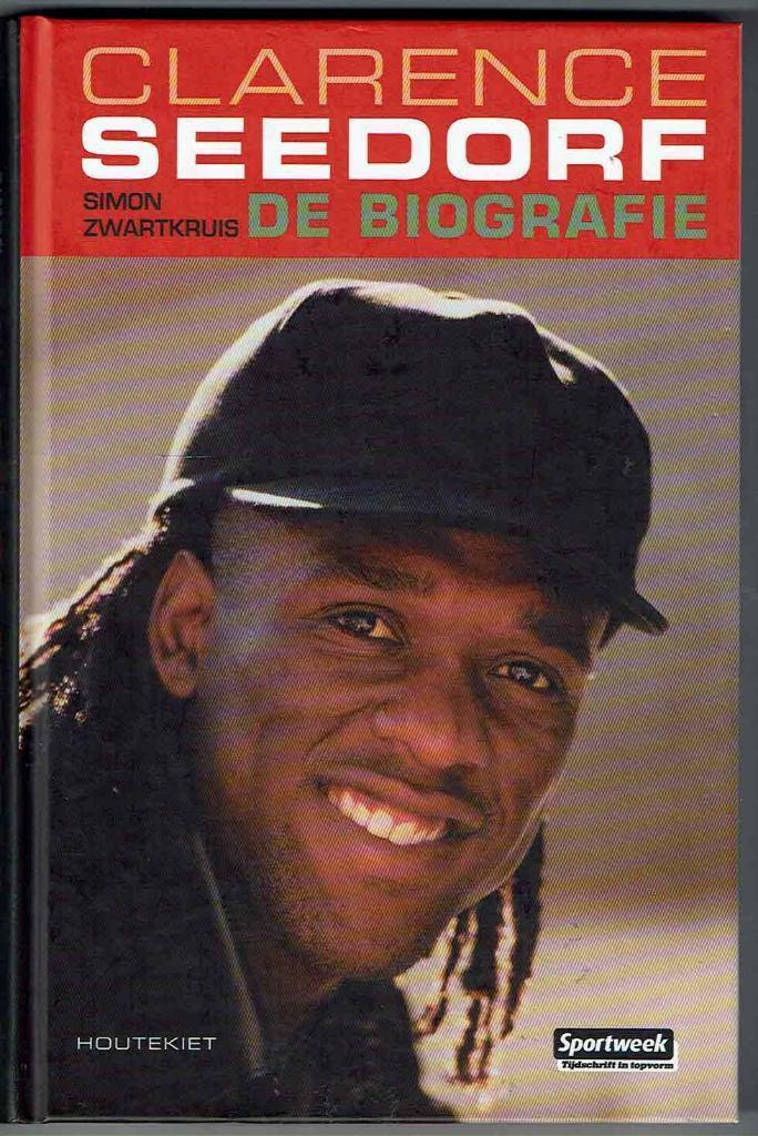 Clarence Seedorf - Simon Zwartkruis, Boeken, Sportboeken, Zo goed als nieuw, Balsport, Ophalen of Verzenden