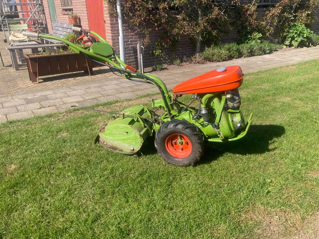 Agria 2400 tuinfrees grondfrees benzine, Ophalen of Verzenden, Zo goed als nieuw