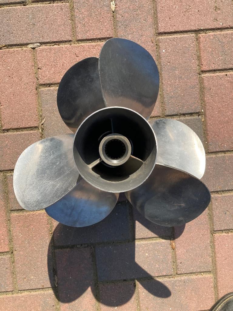 Mercruiser Mercury RVS schroeven duopropeller BRAVO 3 set, Ophalen of Verzenden, Zo goed als nieuw, Motor en Techniek